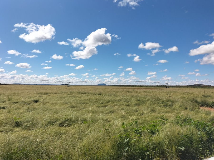3 Bedroom Property for Sale in Bloemfontein Rural Free State